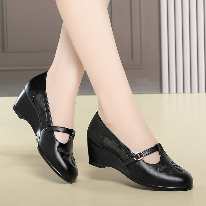 Middle Aged Women Summer Mesh  - Women'S Fashion Shoes 评论和价格