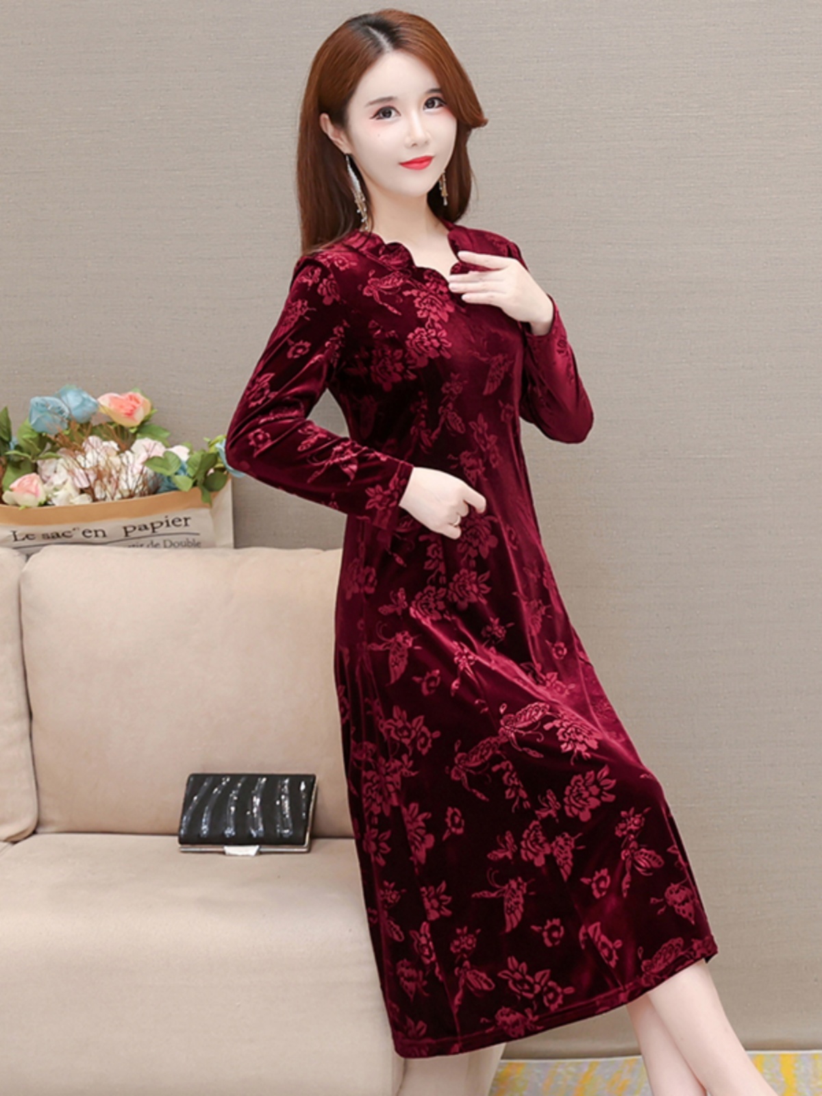 Elegant Velvet Dress V-Neck Mi - Women Fashion Over The Years 评论和价格
